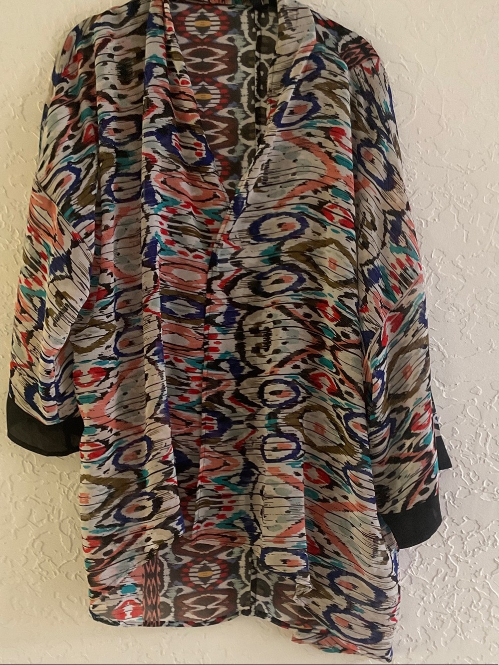 Sheer Multi-Color Patterned Kimono - Picture 7 of 12
